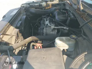 ✅ 2005 Chevrolet Silverado 1500 Work Truck • VIN: 1GCEC14X95Z163016 • Lot: 43141534. Listed on IAAI with 182,753 mi. Free auction sales archive from the USA and detailed vehicle history report at DreamBid. Image 20.