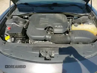 ✅ 2019 Dodge Charger SXT • VIN: 2C3CDXBG9KH725605 • Лот: 63903385. Опубликован ранее на Copart с пробегом Не указан. Бесплатный доступ к архиву аукционных продаж из США и подробный отчёт об истории автомобиля на DreamBid. Изображение 15.