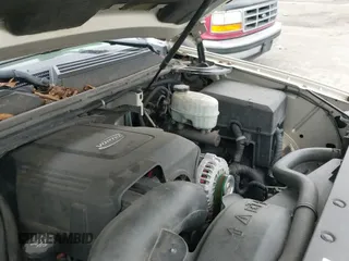 ✅ 2007 GMC Yukon XL SLT • VIN: 1GKGK26K87R242588 • Лот: 41679375. Опубликован ранее на IAAI с пробегом 230 147 миль. Бесплатный доступ к архиву аукционных продаж из США и подробный отчёт об истории автомобиля на DreamBid. Изображение 19.