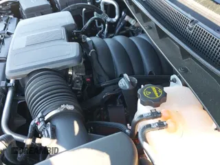 2024 Chevrolet Suburban LT z VIN 1GNSCCKD4RR392675, wystawiony jako IAAI lot #41424825 z przebiegiem 6 538 mil mil oraz . Historia ofert i sprzedaży dostępna na DreamBid. Obrazek 20.