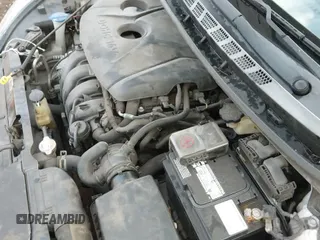 ✅ 2016 Hyundai Elantra SE • VIN: 5NPDH4AE8GH690010 • Lot: 43664176. Listed on IAAI with 145,176 mi. Free auction sales archive from the USA and detailed vehicle history report at DreamBid. Image 19.