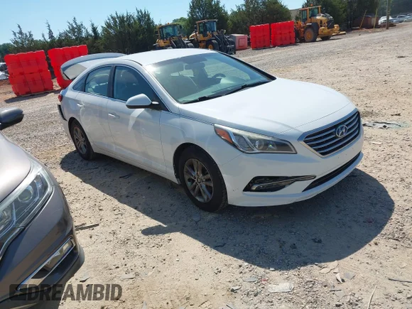 ✅ 2015 Hyundai Sonata SE • VIN: 5NPE24AFXFH011576 • Lot: 45275260. Wystawiony na IAAI z przebiegiem 137 958 mil. Bezpłatny archiwum sprzedaży aukcyjnych z USA i szczegółowy raport historii pojazdu na DreamBid. Zdjęcie 1.