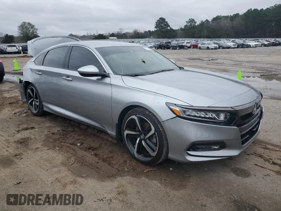 ✅ 2020 Honda Accord Sport • VIN: 1HGCV1F32LA038769 • Lot: 71120822. Wystawiony na Copart z przebiegiem 48 531 mil. Bezpłatny archiwum sprzedaży aukcyjnych z USA i szczegółowy raport historii pojazdu na DreamBid. Zdjęcie 4.