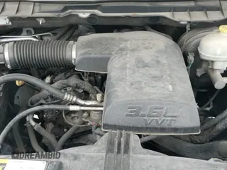 ✅ 2016 Ram 1500 Express • VIN: 1C6RR7FG2GS410931 • Lot: 43639793. Wystawiony na IAAI z przebiegiem 176 315 mil. Bezpłatny archiwum sprzedaży aukcyjnych z USA i szczegółowy raport historii pojazdu na DreamBid. Zdjęcie 19.