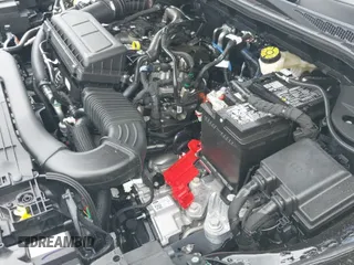 ✅ 2025 Ford Escape ST-Line • VIN: 1FMCU9MN2SUA99939 • Lot: 42601004. Listed on IAAI with 1,223 mi. Free auction sales archive from the USA and detailed vehicle history report at DreamBid. Image 20.