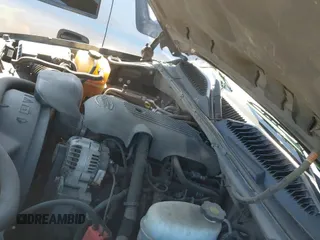 ✅ 2003 GMC Sierra 1500HD SLE • VIN: 1GTGC13U63F241508 • Lot: 41736802. Listed on IAAI with 228,853 mi. Free auction sales archive from the USA and detailed vehicle history report at DreamBid. Image 13.