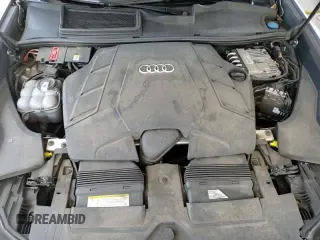 ✅ 2020 Audi Q8 Premium Plus • VIN: WA1EVAF13LD026256 • Лот: 64172555. Опубликован ранее на Copart с пробегом 75 608 миль. Бесплатный доступ к архиву аукционных продаж из США и подробный отчёт об истории автомобиля на DreamBid. Изображение 13.