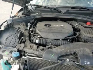 ✅ 2018 MINI Clubman Cooper S • VIN: WMWLN9C53J2E50631 • Lot: 80451795. Listed on Copart with 79,007 mi. Free auction sales archive from the USA and detailed vehicle history report at DreamBid. Image 13.