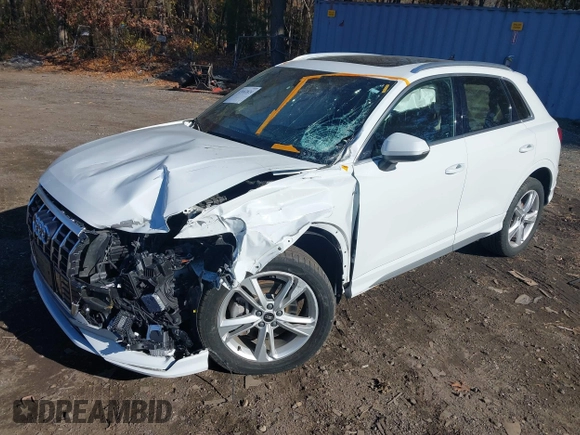 ✅ 2023 Audi Q3 S line Premium Plus • VIN: WA1EECF37P1078249 • Lot: 43662824. Wystawiony na IAAI z przebiegiem 18 867 mil. Bezpłatny archiwum sprzedaży aukcyjnych z USA i szczegółowy raport historii pojazdu na DreamBid. Zdjęcie 2.