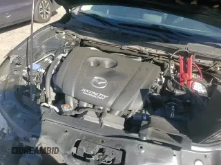 ✅ 2018 Mazda 3 Touring • VIN: 3MZBN1V34JM213581 • Lot: 86499785. Listed on Copart with 73,869 mi. Free auction sales archive from the USA and detailed vehicle history report at DreamBid. Image 13.