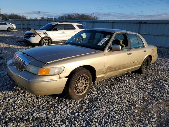 ✅ 2000 Mercury Grand Marquis GS • VIN: 2MEFM74W0YX674926 • Lot: 79068815. Listed on Copart with 202,143 mi. Free auction sales archive from the USA and detailed vehicle history report at DreamBid. Image 1.