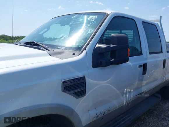 ✅ 2008 Ford F-250 XL • VIN: 1FTSW21Y98EC51797 • Lot: 42168445. Wystawiony na IAAI z przebiegiem 325 080 mil. Bezpłatny archiwum sprzedaży aukcyjnych z USA i szczegółowy raport historii pojazdu na DreamBid. Zdjęcie 6.