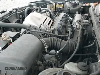 ✅ 2000 Toyota Camry CE • VIN: 4T1BG22K7YU683118 • Lot: 43726728. Wystawiony na IAAI z przebiegiem 238 889 mil. Bezpłatny archiwum sprzedaży aukcyjnych z USA i szczegółowy raport historii pojazdu na DreamBid. Zdjęcie 13.