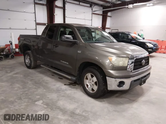 ✅ 2007 Toyota Tundra SR5 • VIN: 5TBBT54117S454970 • Лот: 44420055. Опубліковано раніше на IAAI з пробігом 156 860 миль. Безкоштовний доступ до архіву аукціонних продажів зі США та докладний звіт про історію автомобіля на DreamBid. Зображення 1.