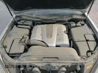 ✅ 2004 Lexus LS 430 • VIN: JTHBN36F040147222 • Лот: 85527404. Опубликован ранее на Copart с пробегом 89 587 миль. Бесплатный доступ к архиву аукционных продаж из США и подробный отчёт об истории автомобиля на DreamBid. Изображение 13.