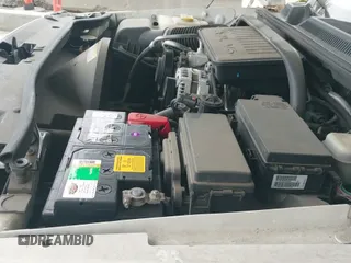 ✅ 2008 Jeep Commander Sport • VIN: 1J8HH48K08C220430 • Lot: 42999434. Wystawiony na IAAI z przebiegiem 142 041 mil. Bezpłatny archiwum sprzedaży aukcyjnych z USA i szczegółowy raport historii pojazdu na DreamBid. Zdjęcie 19.