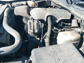 ✅ 2006 Chevrolet Silverado 1500 LT1 • VIN: 1GCEK19B06E152995 • Lot: 41924205. Listed on IAAI with 361,744 mi. Free auction sales archive from the USA and detailed vehicle history report at DreamBid. Image 20.