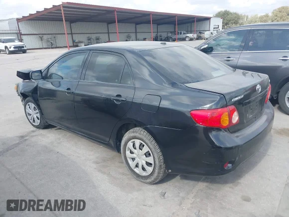 ✅ 2010 Toyota Corolla XLE • VIN: 1NXBU4EE7AZ348800 • Lot: 43485669. Wystawiony na IAAI z przebiegiem 202 336 mil. Bezpłatny archiwum sprzedaży aukcyjnych z USA i szczegółowy raport historii pojazdu na DreamBid. Zdjęcie 3.