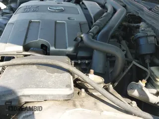 ✅ 1998 Acura RL w/Navigation System • VIN: JH4KA9662WC003333 • Lot: 42432892. Wystawiony na IAAI z przebiegiem Nie podano. Bezpłatny archiwum sprzedaży aukcyjnych z USA i szczegółowy raport historii pojazdu na DreamBid. Zdjęcie 14.