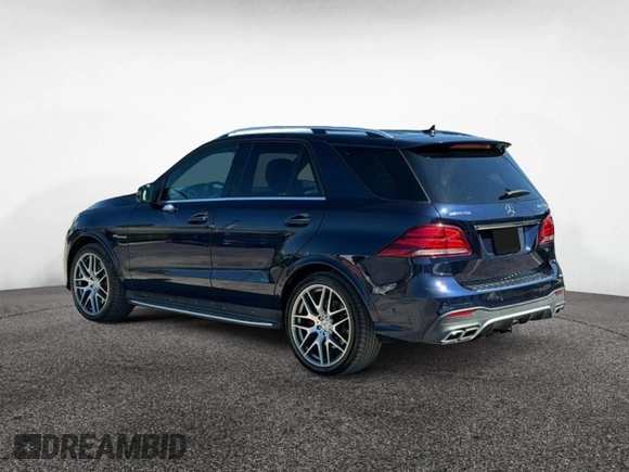 ✅ 2016 Mercedes-Benz GLE 63 S AMG • VIN: 4JGDA7FB1GA633882 • Lot: 93032175. Wystawiony na Copart z przebiegiem 46 250 mil. Bezpłatny archiwum sprzedaży aukcyjnych z USA i szczegółowy raport historii pojazdu na DreamBid. Zdjęcie 3.
