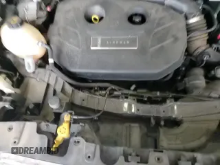 ✅ 2019 Lincoln MKC Standard • VIN: 5LMCJ1D92KUL06999 • Lot: 86288125. Wystawiony na Copart z przebiegiem 87 567 mil. Bezpłatny archiwum sprzedaży aukcyjnych z USA i szczegółowy raport historii pojazdu na DreamBid. Zdjęcie 17.