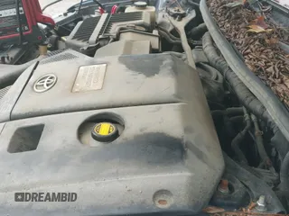 ✅ 2006 Toyota Highlander • VIN: JTEEW21A560002290 • Lot: 43110486. Wystawiony na IAAI z przebiegiem 277 553 mil. Bezpłatny archiwum sprzedaży aukcyjnych z USA i szczegółowy raport historii pojazdu na DreamBid. Zdjęcie 12.