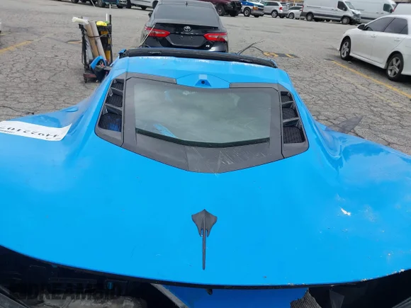 ✅ 2023 Chevrolet Corvette 2LT • VIN: 1G1YB2D45P5134675 • Lot: 44922107. Wystawiony na IAAI z przebiegiem Nie podano. Bezpłatny archiwum sprzedaży aukcyjnych z USA i szczegółowy raport historii pojazdu na DreamBid. Zdjęcie 10.