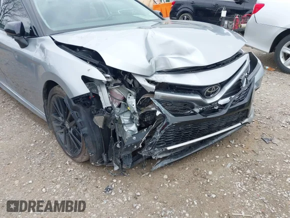 ✅ 2024 Toyota Camry XSE • VIN: 4T1KZ1AK4RU091943 • Lot: 44702756. Wystawiony na IAAI z przebiegiem 21 862 mil. Bezpłatny archiwum sprzedaży aukcyjnych z USA i szczegółowy raport historii pojazdu na DreamBid. Zdjęcie 6.