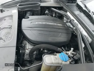 ✅ 2017 Porsche Macan • VIN: WP1AA2A50HLB00566 • Lot: 43561864. Wystawiony na IAAI z przebiegiem 198 265 mil. Bezpłatny archiwum sprzedaży aukcyjnych z USA i szczegółowy raport historii pojazdu na DreamBid. Zdjęcie 18.