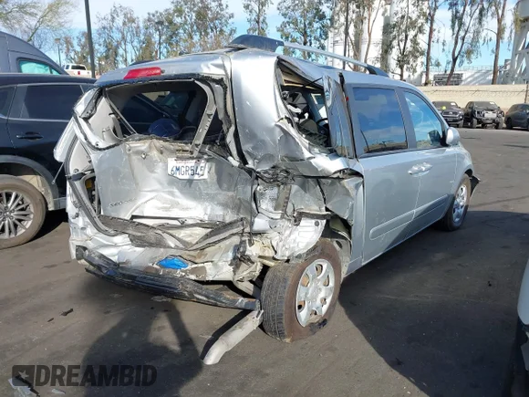 ✅ 2010 Kia Sedona LX • VIN: KNDMG4C3XA6347585 • Lot: 44160188. Wystawiony na IAAI z przebiegiem 76 192 mil. Bezpłatny archiwum sprzedaży aukcyjnych z USA i szczegółowy raport historii pojazdu na DreamBid. Zdjęcie 4.