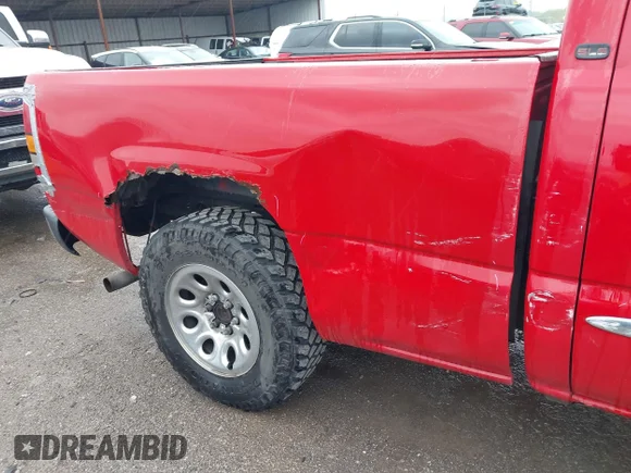 ✅ 2005 GMC Sierra 1500 SLE • VIN: 2GTEC19T251313708 • Lot: 41949348. Wystawiony na IAAI z przebiegiem 161 920 mil. Bezpłatny archiwum sprzedaży aukcyjnych z USA i szczegółowy raport historii pojazdu na DreamBid. Zdjęcie 6.