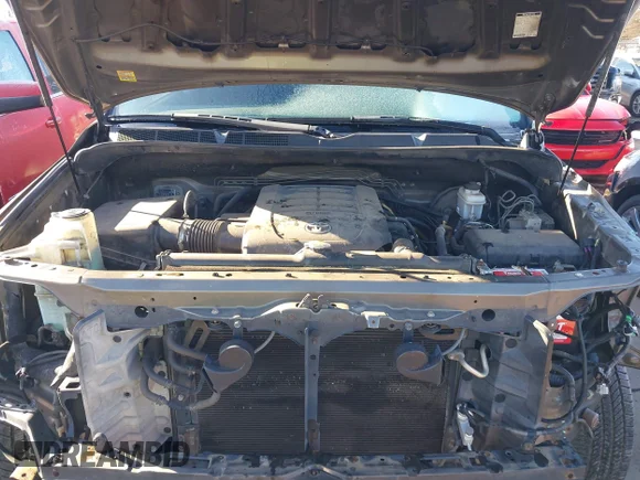 ✅ 2011 Toyota Tundra • VIN: 5TFRY5F10BX111705 • Lot: 44185690. Wystawiony na IAAI z przebiegiem 139 205 mil. Bezpłatny archiwum sprzedaży aukcyjnych z USA i szczegółowy raport historii pojazdu na DreamBid. Zdjęcie 10.