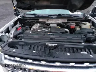 2020 Chevrolet Silverado 3500HD LTZ с VIN 1GC4YUEY0LF201236, выставлен на аукционе Copart как лот 83743124 с пробегом 116 590 миль миль и Списание • Salvage title. История ставок и продаж доступна на DreamBid. Изображение 13.