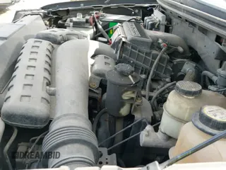 ✅ 2008 Lincoln Mark LT • VIN: 5LTPW16598FJ02277 • Lot: 41877168. Wystawiony na IAAI z przebiegiem 156 220 mil. Bezpłatny archiwum sprzedaży aukcyjnych z USA i szczegółowy raport historii pojazdu na DreamBid. Zdjęcie 18.