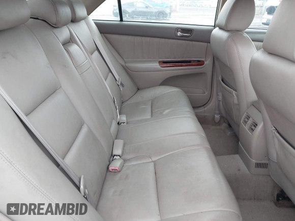 ✅ 2006 TOYOTA CAMRY LE/XLE/SE • VIN: 4T1BF30K6U111769 • Lot: 44790128. Wystawiony na IAAI z przebiegiem 244 334 mil. Bezpłatny archiwum sprzedaży aukcyjnych z USA i szczegółowy raport historii pojazdu na DreamBid. Zdjęcie 8.