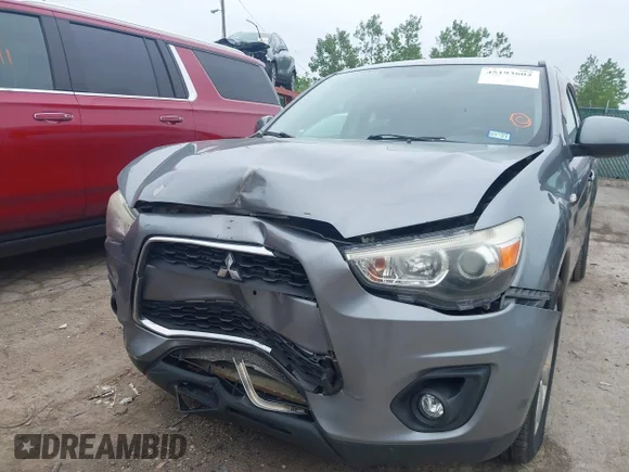 ✅ 2013 Mitsubishi Outlander ES • VIN: 4A4AP3AU6DE015834 • Lot: 45193602. Wystawiony na IAAI z przebiegiem 134 084 mil. Bezpłatny archiwum sprzedaży aukcyjnych z USA i szczegółowy raport historii pojazdu na DreamBid. Zdjęcie 6.