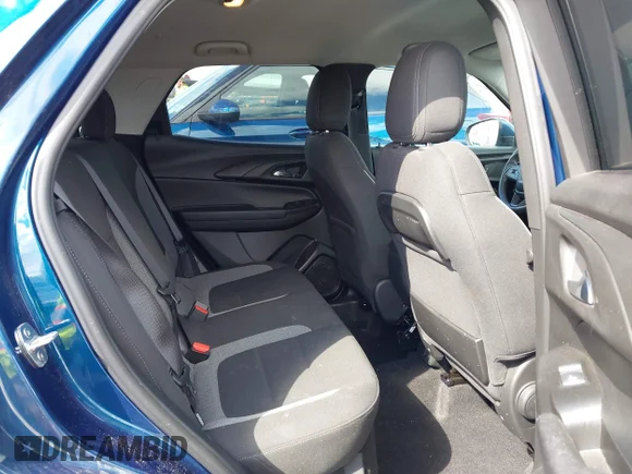 ✅ 2021 Chevrolet TrailBlazer LT • VIN: KL79MRSL1MB020515 • Lot: 44678677. Wystawiony na IAAI z przebiegiem 44 217 mil. Bezpłatny archiwum sprzedaży aukcyjnych z USA i szczegółowy raport historii pojazdu na DreamBid. Zdjęcie 8.