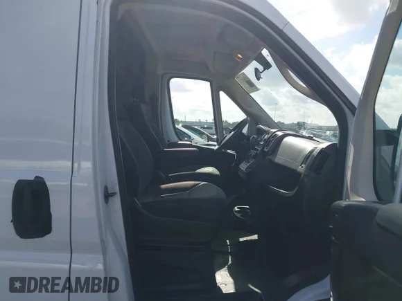 ✅ 2021 Ram ProMaster Cargo • VIN: 3C6MRVJGXME558099 • Лот: 45583174. Опубликован ранее на IAAI с пробегом 124 538 миль. Бесплатный доступ к архиву аукционных продаж из США и подробный отчёт об истории автомобиля на DreamBid. Изображение 5.