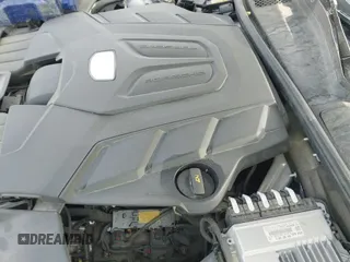 ✅ 2022 Porsche Cayenne S • VIN: WP1AB2AY8NDA31249 • Lot: 43507290. Wystawiony na IAAI z przebiegiem 40 893 mil. Bezpłatny archiwum sprzedaży aukcyjnych z USA i szczegółowy raport historii pojazdu na DreamBid. Zdjęcie 21.