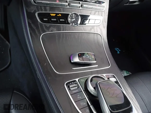 ✅ 2019 Mercedes-Benz E 300 • VIN: WDDZF4KB3KA510275 • Лот: 43530841. Опубліковано раніше на IAAI з пробігом 47 562 миль. Безкоштовний доступ до архіву аукціонних продажів зі США та докладний звіт про історію автомобіля на DreamBid. Зображення 11.