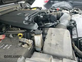 ✅ 2020 Jeep Gladiator Overland • VIN: 1C6HJTFG8LL166086 • Lot: 42016222. Wystawiony na IAAI z przebiegiem 102 232 mil. Bezpłatny archiwum sprzedaży aukcyjnych z USA i szczegółowy raport historii pojazdu na DreamBid. Zdjęcie 18.