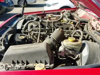 ✅ 2001 Jeep Cherokee Sport • VIN: 1J4FF48S31L506132 • Lot: 43795079. Wystawiony na IAAI z przebiegiem 159 073 mil. Bezpłatny archiwum sprzedaży aukcyjnych z USA i szczegółowy raport historii pojazdu na DreamBid. Zdjęcie 12.