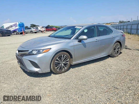 ✅ 2019 Toyota Camry SE • VIN: 4T1B11HK5KU200333 • Lot: 57516466. Wystawiony na Copart z przebiegiem 106 698 mil. Bezpłatny archiwum sprzedaży aukcyjnych z USA i szczegółowy raport historii pojazdu na DreamBid. Zdjęcie 1.
