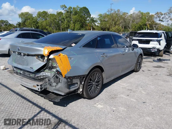 ✅ 2020 Toyota Avalon Hybrid XSE • VIN: 4T1E21FB6LU015173 • Lot: 44220400. Wystawiony na IAAI z przebiegiem 171 013 mil. Bezpłatny archiwum sprzedaży aukcyjnych z USA i szczegółowy raport historii pojazdu na DreamBid. Zdjęcie 4.