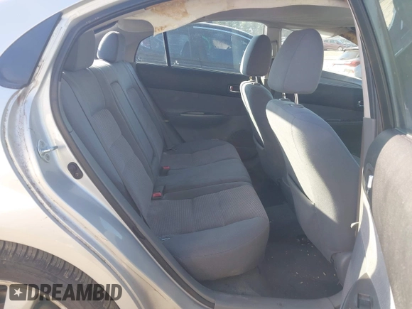 ✅ 2004 Mazda 6 i • VIN: 1YVFP84C845N77984 • Lot: 44257164. Wystawiony na IAAI z przebiegiem 134 376 mil. Bezpłatny archiwum sprzedaży aukcyjnych z USA i szczegółowy raport historii pojazdu na DreamBid. Zdjęcie 8.