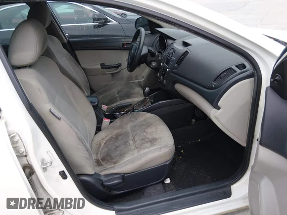 ✅ 2012 Kia Forte LX • VIN: KNAFT4A21C5485424 • Lot: 44792071. Listed on IAAI with 192,685 mi. Free auction sales archive from the USA and detailed vehicle history report at DreamBid. Image 5.