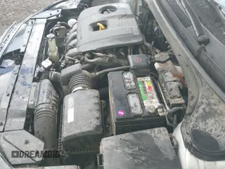 ✅ 2019 Hyundai Elantra SE • VIN: 5NPD74LF2KH474221 • Lot: 42503083. Listed on IAAI with 134,271 mi. Free auction sales archive from the USA and detailed vehicle history report at DreamBid. Image 19.