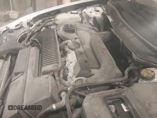 ✅ 2011 Volvo C30 • VIN: YV1672MK3B2225625 • Lot: 42362504. Wystawiony na IAAI z przebiegiem 75 845 mil. Bezpłatny archiwum sprzedaży aukcyjnych z USA i szczegółowy raport historii pojazdu na DreamBid. Zdjęcie 12.