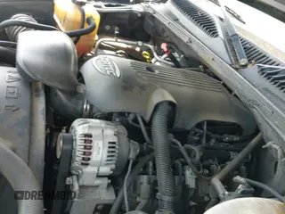 ✅ 2003 GMC Sierra 1500 SLE • VIN: 2GTEC19V631410845 • Лот: 42532541. Опубликован ранее на IAAI с пробегом 245 023 миль. Бесплатный доступ к архиву аукционных продаж из США и подробный отчёт об истории автомобиля на DreamBid. Изображение 13.