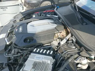 ✅ 2021 Audi RS 6 • VIN: WUA1CBF26MN906407 • Лот: 42110934. Опубликован ранее на IAAI с пробегом 19 573 миль. Бесплатный доступ к архиву аукционных продаж из США и подробный отчёт об истории автомобиля на DreamBid. Изображение 19.